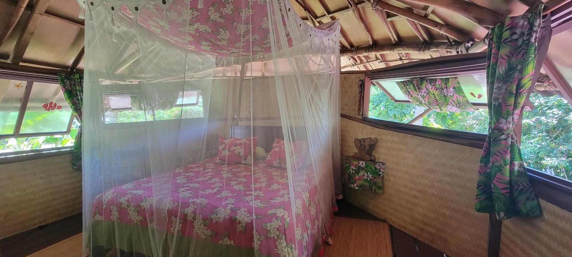 Location " La Pirogue " Maison D'Hotes A Moorea Haapiti Esterno foto