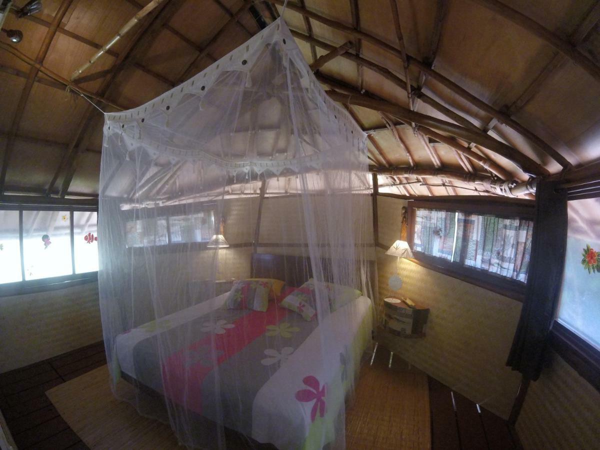 Location " La Pirogue " Maison D'Hotes A Moorea Haapiti Esterno foto